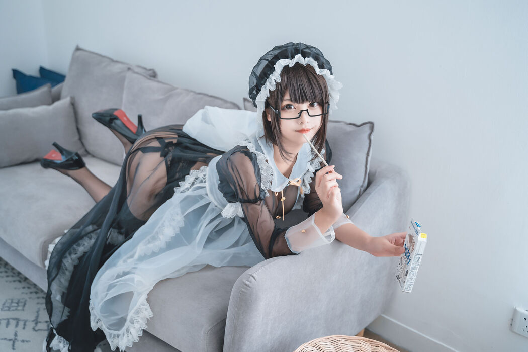 [Beauty Coser] Honey Cat Qiu "Transparent Maid"