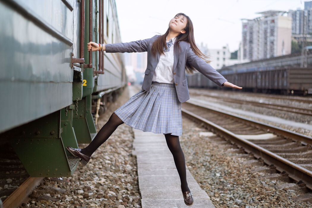 [Beauty Coser] Ji Jingjiang "Elopement Uniform" Cover Photo