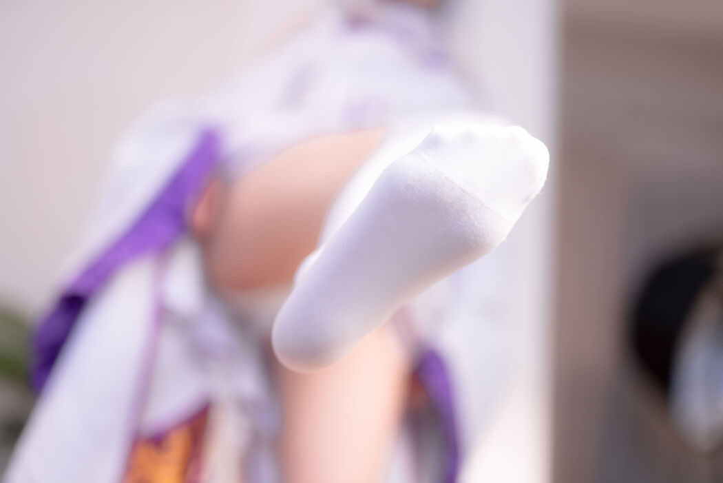[Beauty Coser] Stupid Momo "Emilia"