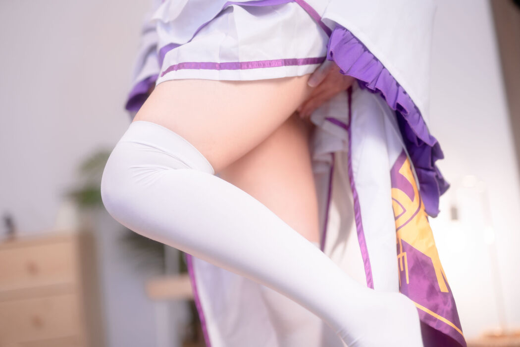 [Beauty Coser] Stupid Momo "Emilia"