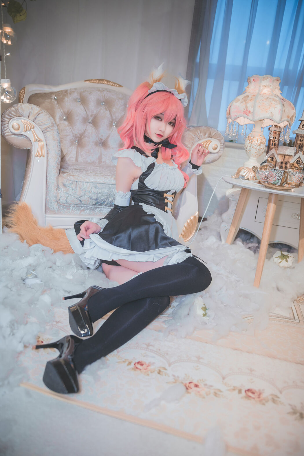 Beauty Coser Teppanyaki Ghost Dance w "Tamazo Former Maid"