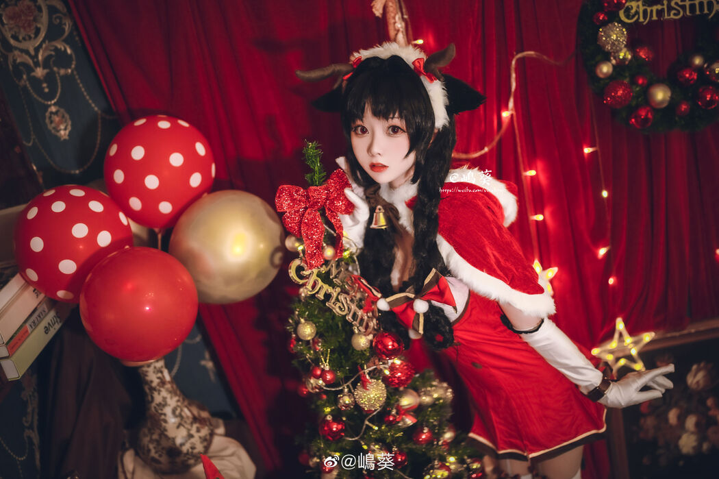 Weibo beauty Coser Shima Aoi "Azur Lane, Big Tide, Reindeer and Christmas Gifts"