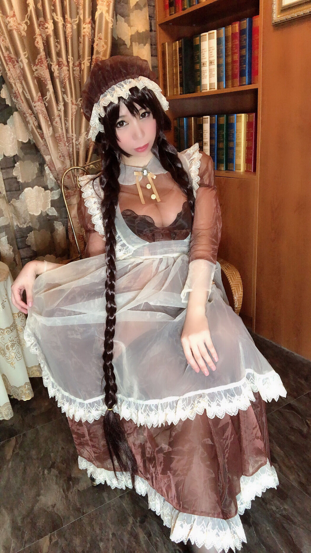 Busty beauty Coser Nozomi Kano "Transparent Maid"