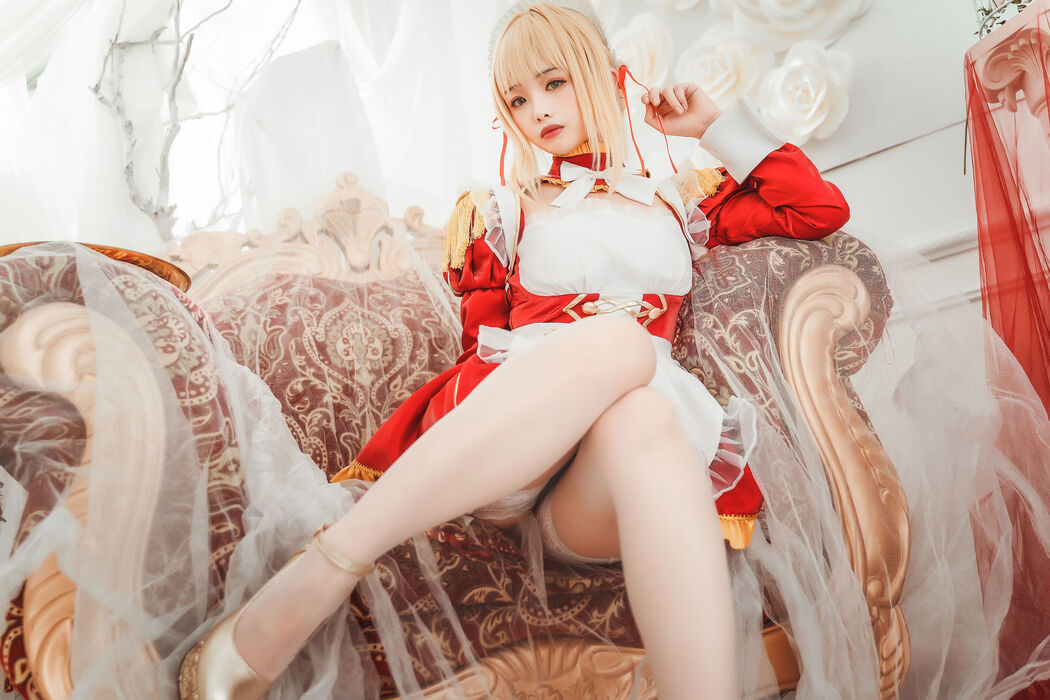 [Beauty Coser] Wenmei "The Maid of Nero"
