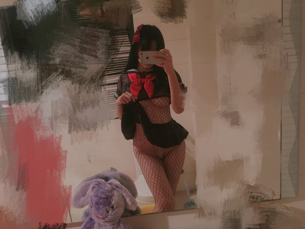 Coser@柒柒要乖哦 – 微密圈 B