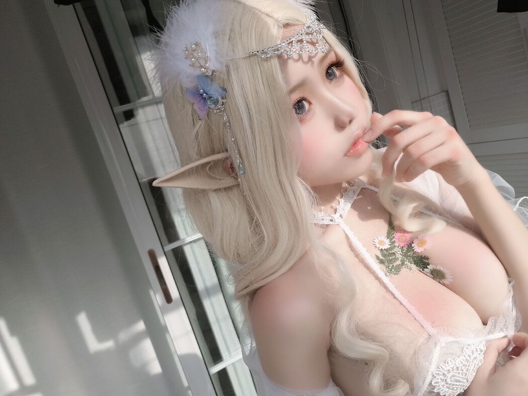 [Beauty Coser] Laughing Aromatic 《Girls und Panzer》 Cover Photo