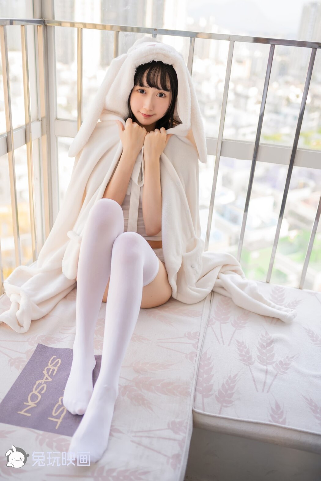 Coser@兔玩映画 Vol.035 浴巾兔子