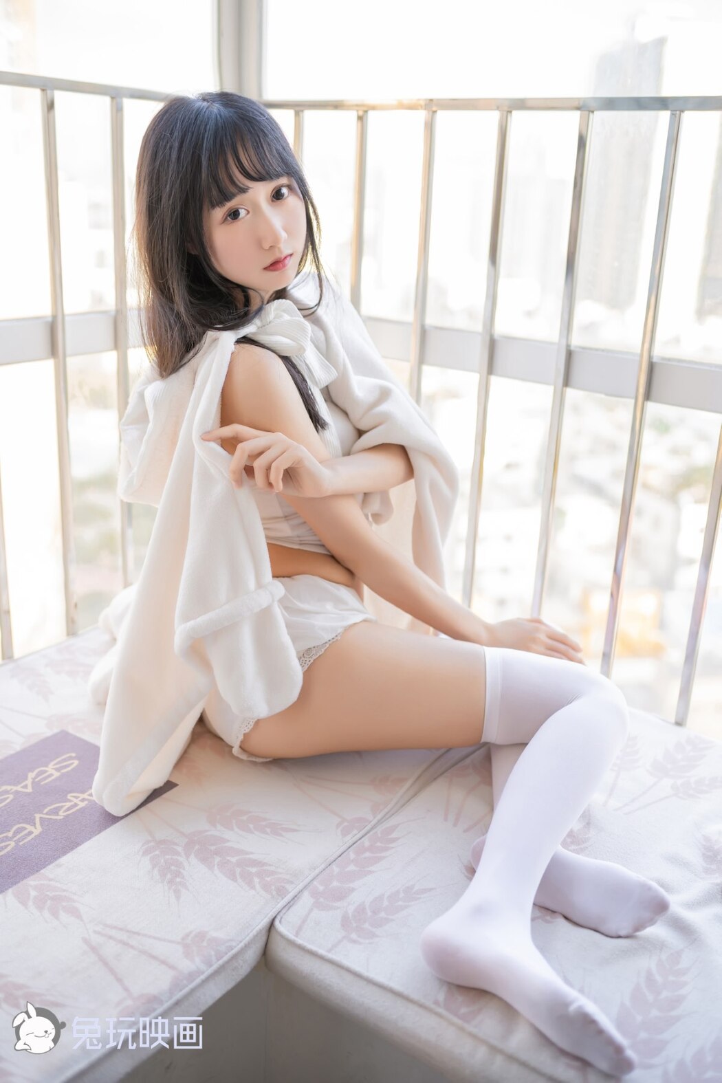 Coser@兔玩映画 Vol.035 浴巾兔子