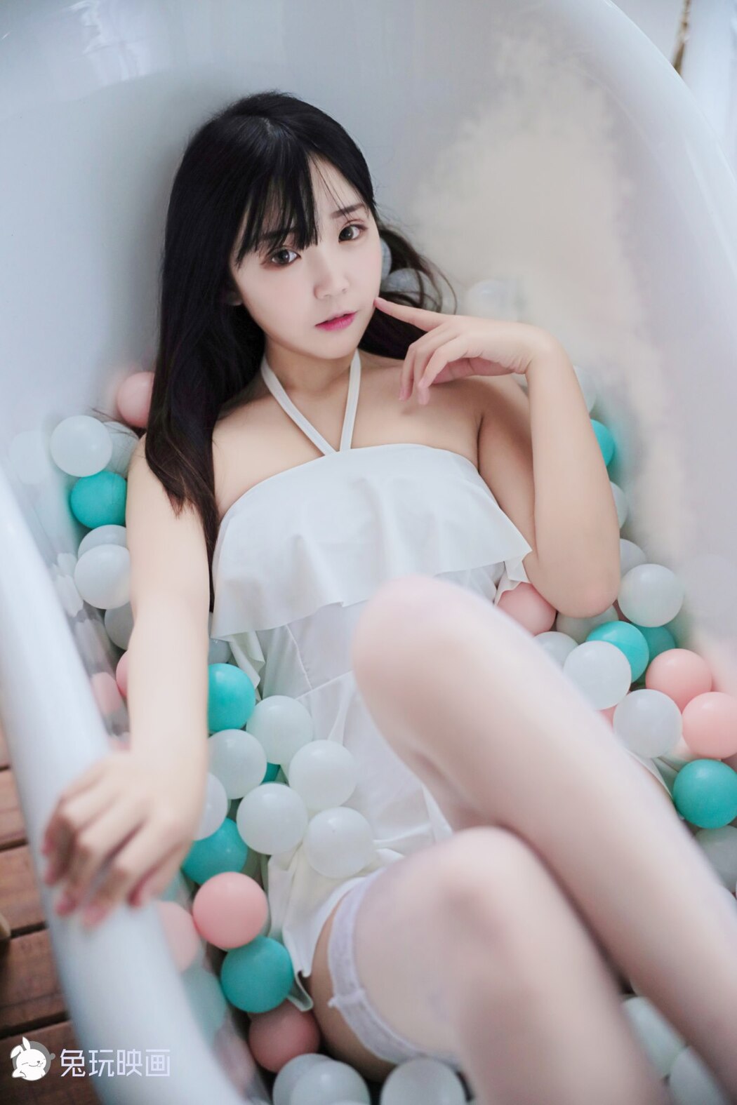 Coser@兔玩映画 Vol.036 御子的白裙