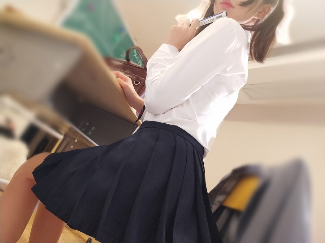 Coser@NAGISA魔物喵 女子高生の下着