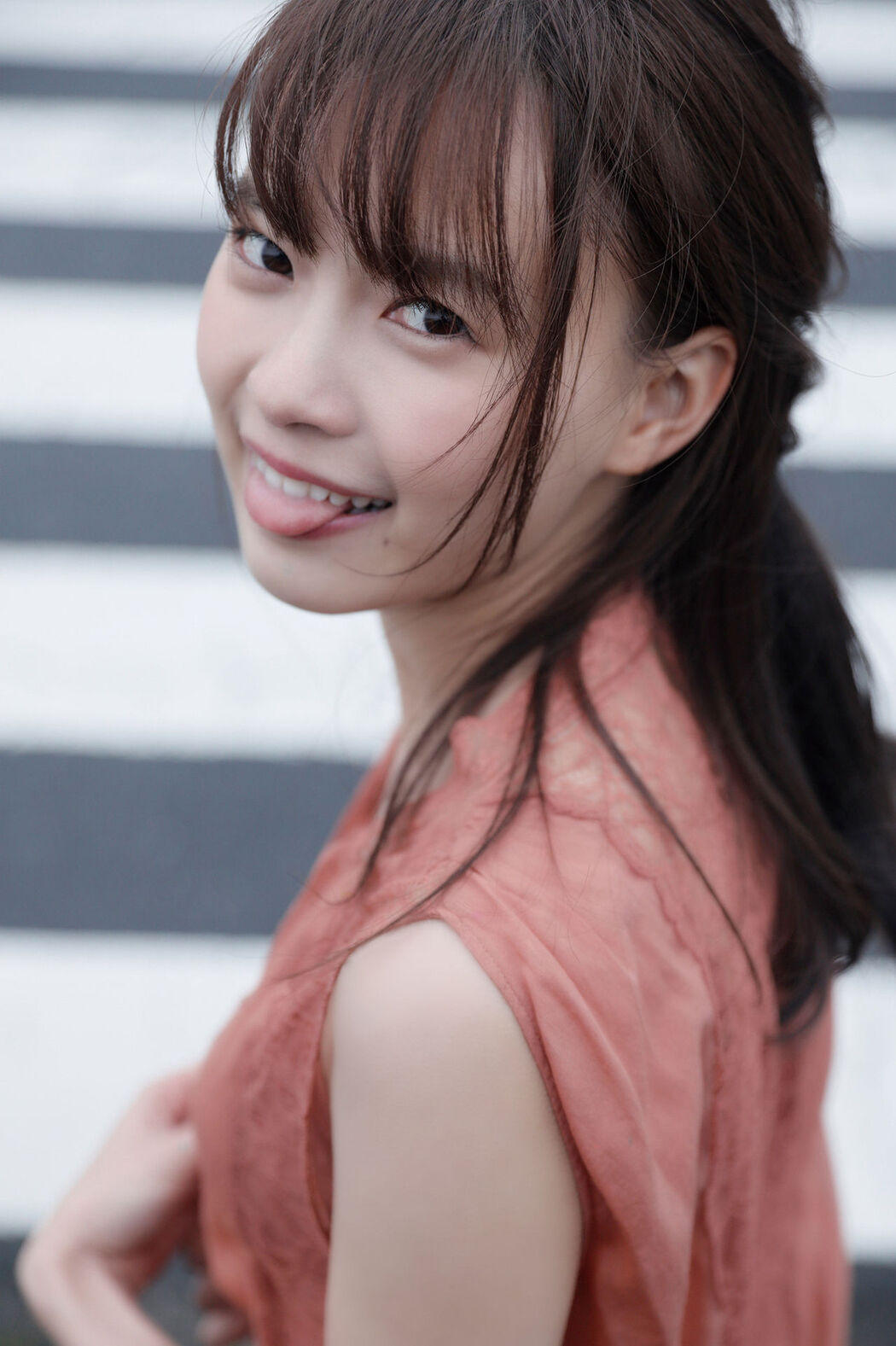 Yume Shinjo 新條由芽, FRIDAYデジタル写真集 「キラめくヒロイン」 Set.02