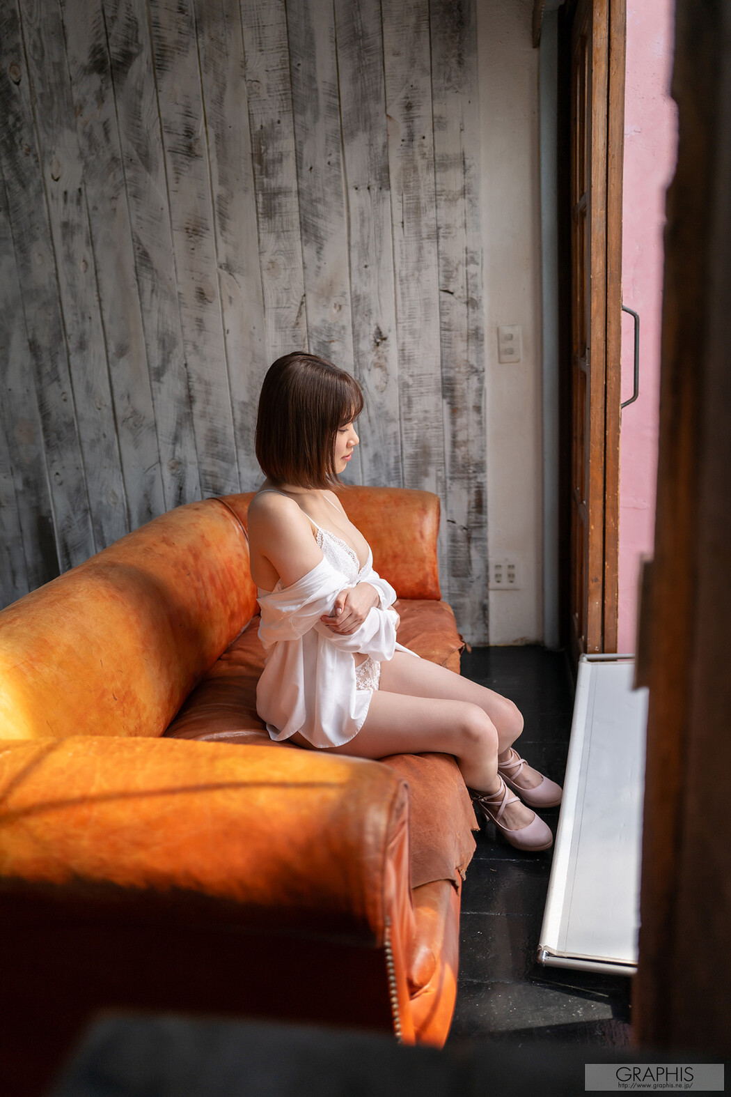 Yuuri Adachi 安達夕莉, [Graphis] Gals 「Full Of Energy!」 Vol.07