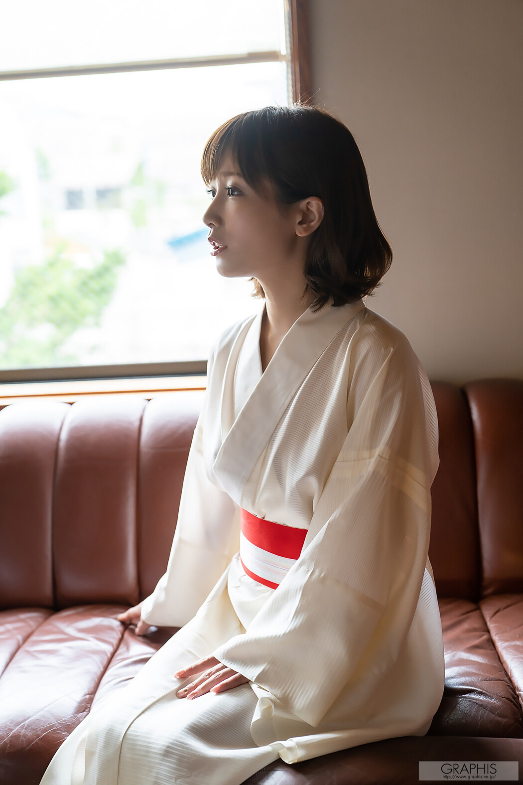 Minami Kojima 小島みなみ, [Graphis] Winter [Can you come here!] Set.02