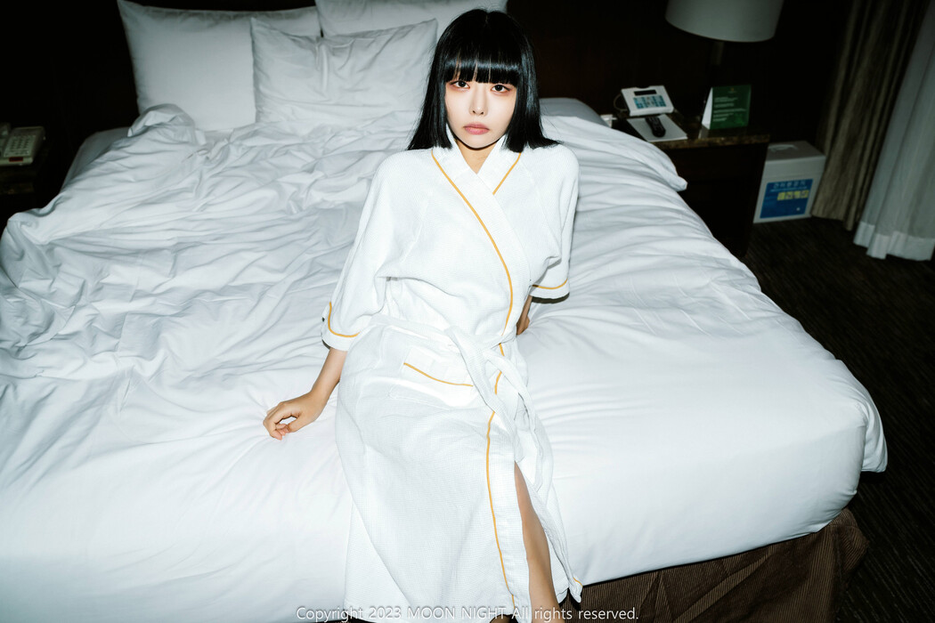 Min Harin 민하린, [Moon Night Snap] G컵 왕쮸쮸 Set.01