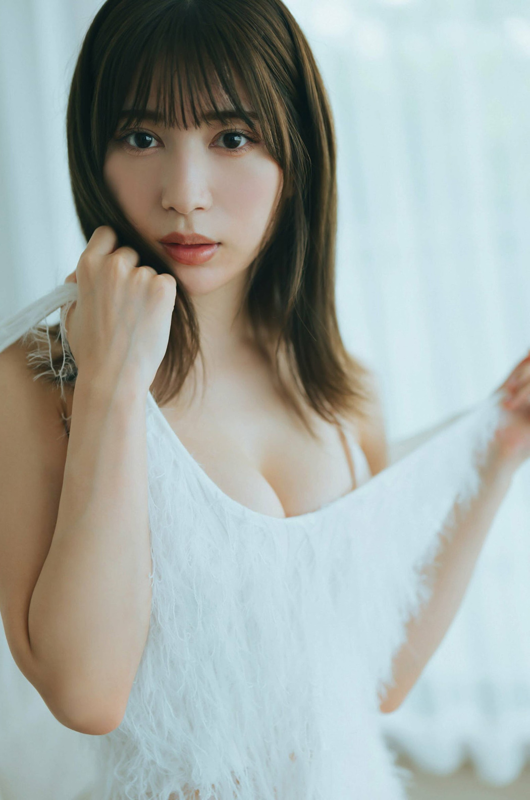 Risa Yukihira 雪平莉左, FLASH 2023.11.14 (フラッシュ 2023年11月14日号)