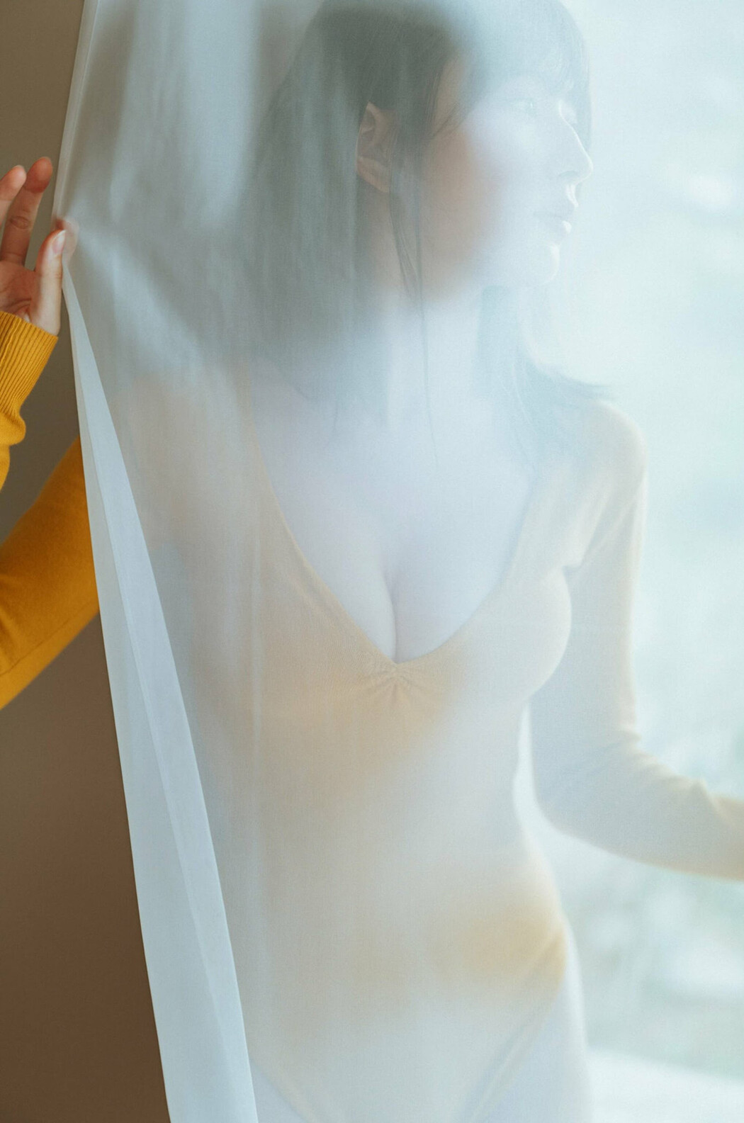 Risa Yukihira 雪平莉左, FLASH 2023.11.14 (フラッシュ 2023年11月14日号)