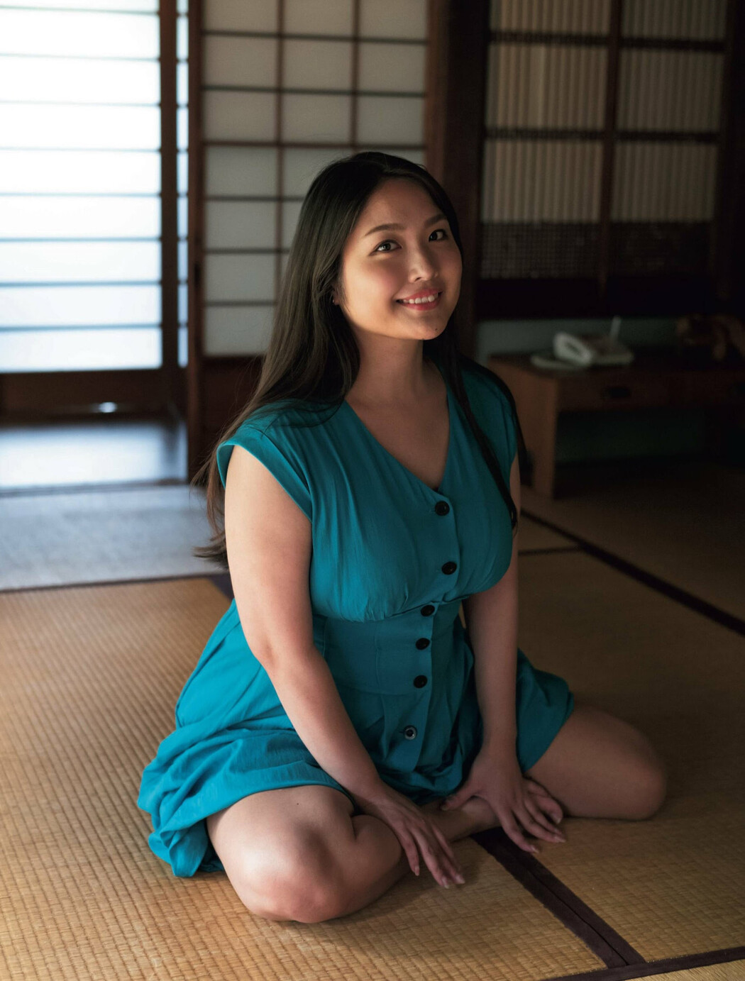 Yumi Mizusaki 水咲優美, Weekly SPA! 2023.11.14 (週刊SPA! 2023年11月14日号)