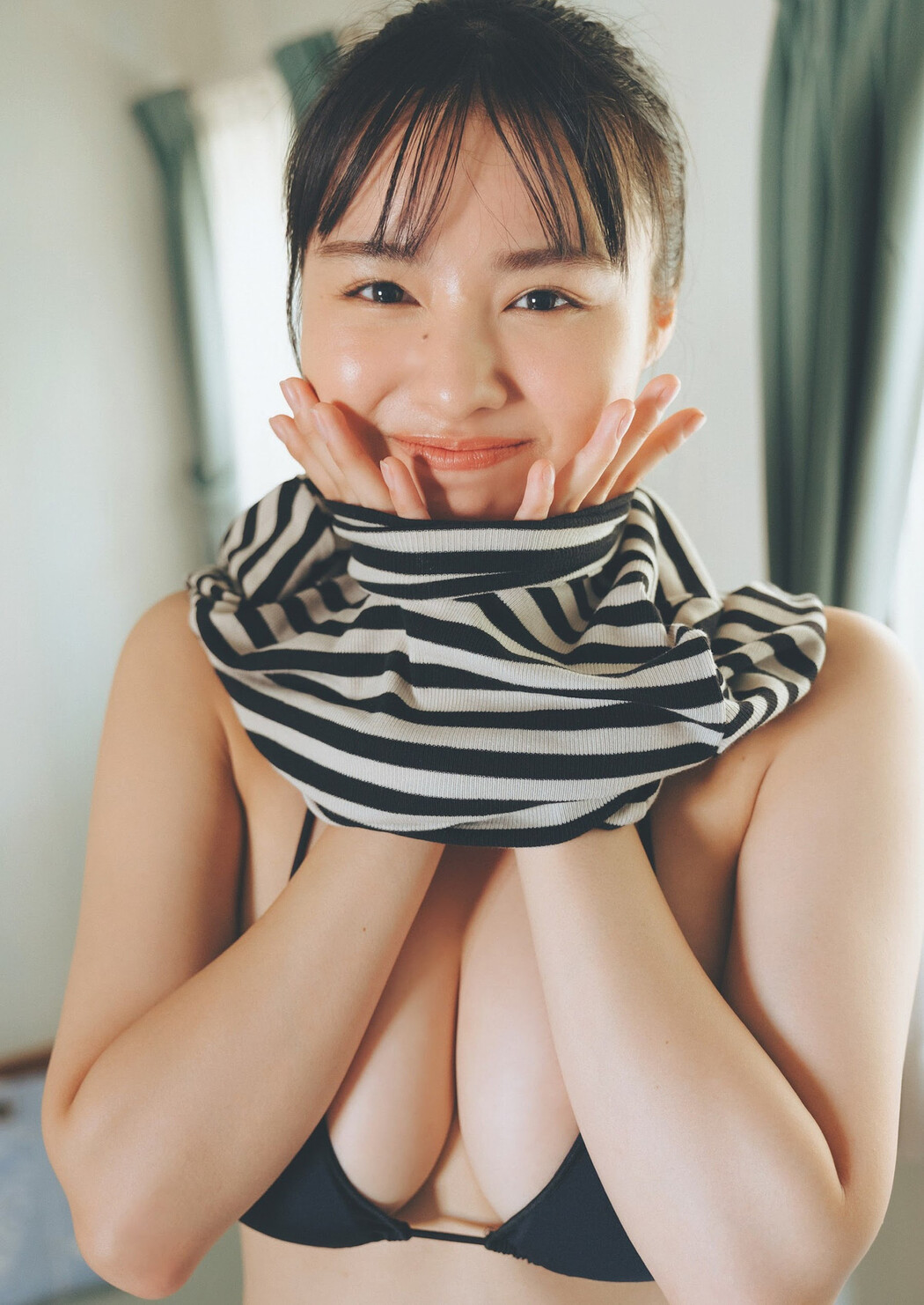 Cocoro Toyoshima 豊島心桜, Weekly Playboy 2023 No.48 (週刊プレイボーイ 2023年48号)