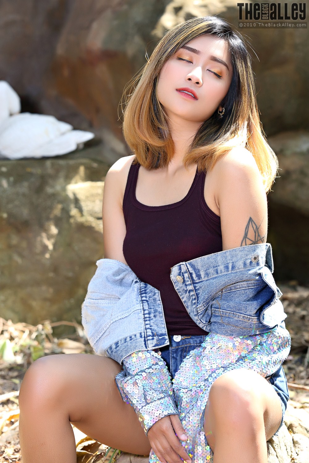 [The Black Alley] Apple Set.34 2019.02.07