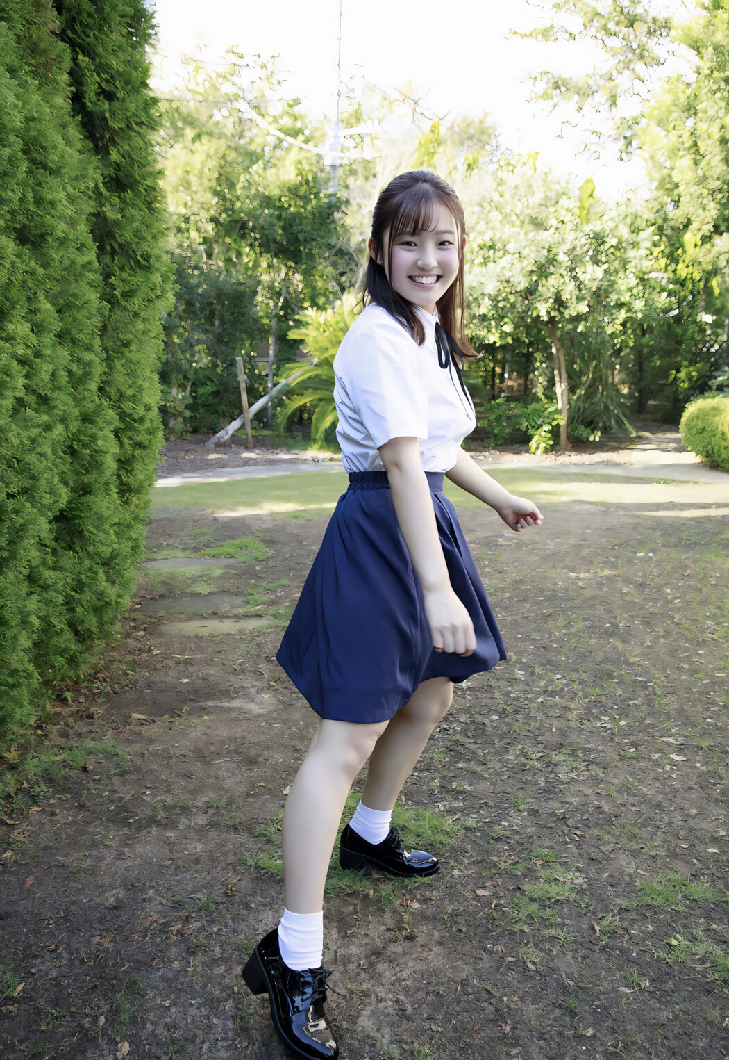 Hiyori Hanasaki 花咲ひより, FRIDAYデジタル写真集 「満載１０６カット！ オール未公開の完全版グラビア」 Set.01