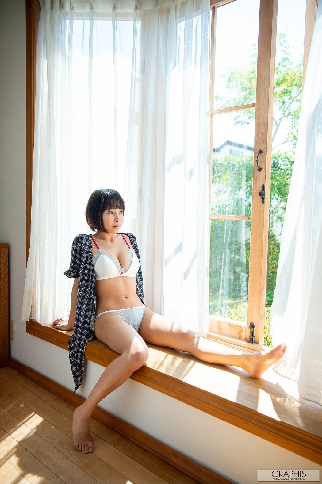 Rika Aimi 逢見リカ, [Graphis] First Gravure Vol.01