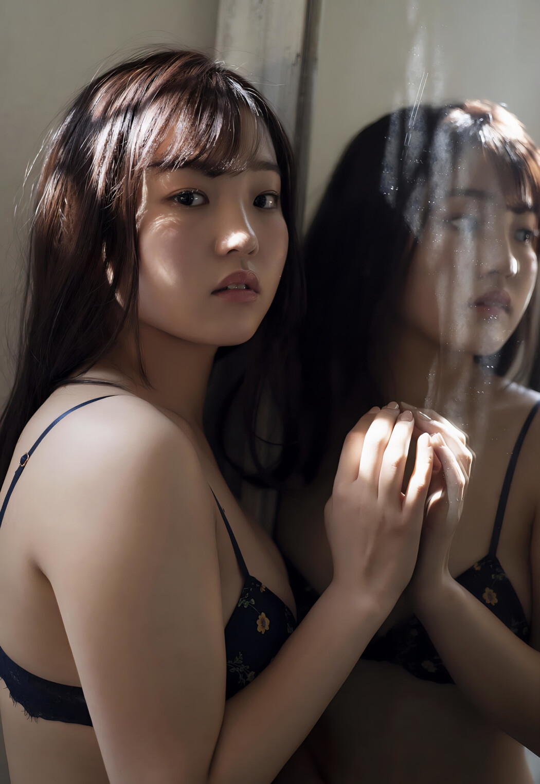 Hiyori Hanasaki 花咲ひより, FRIDAYデジタル写真集 「満載１０６カット！ オール未公開の完全版グラビア」 Set.02