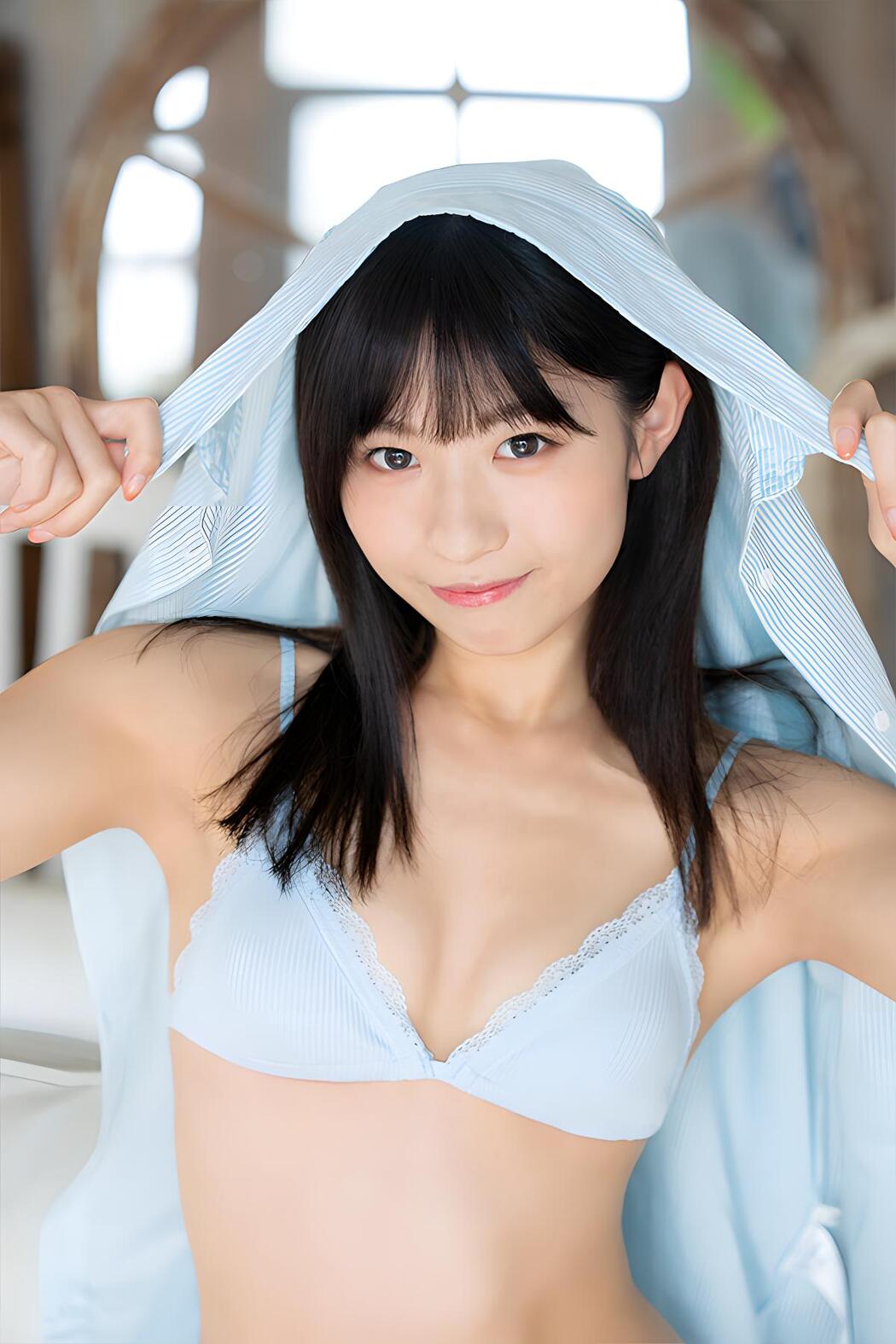 Mao Morishita 森下舞桜, Young Gangan 2023 No.23 (ヤングガンガン 2023年23号)