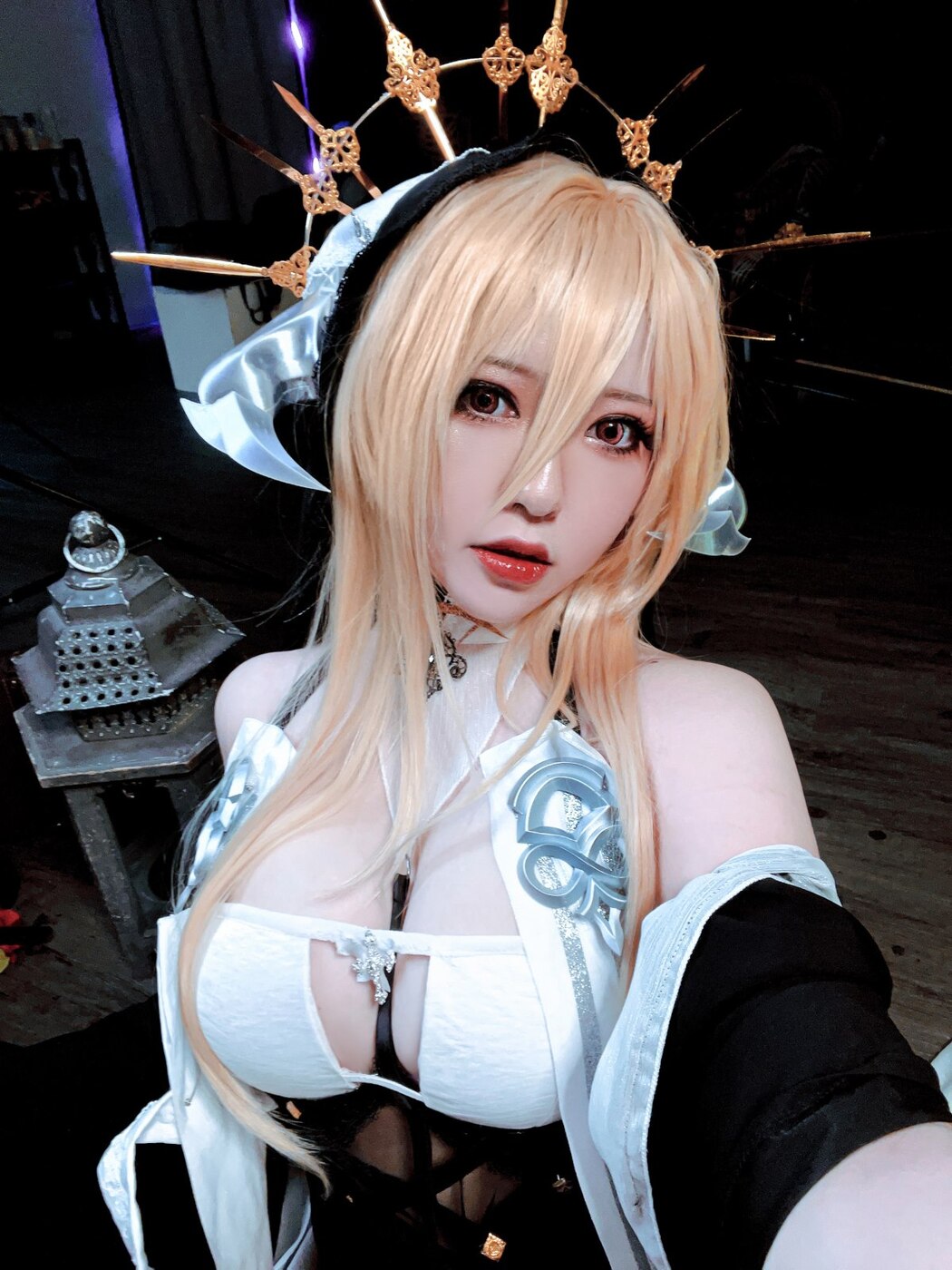 Coser@半半子 インプラカブル 修道女