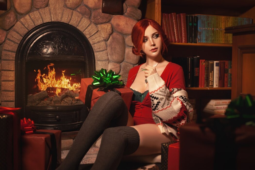 Coser@Sayathefox Triss Christmas