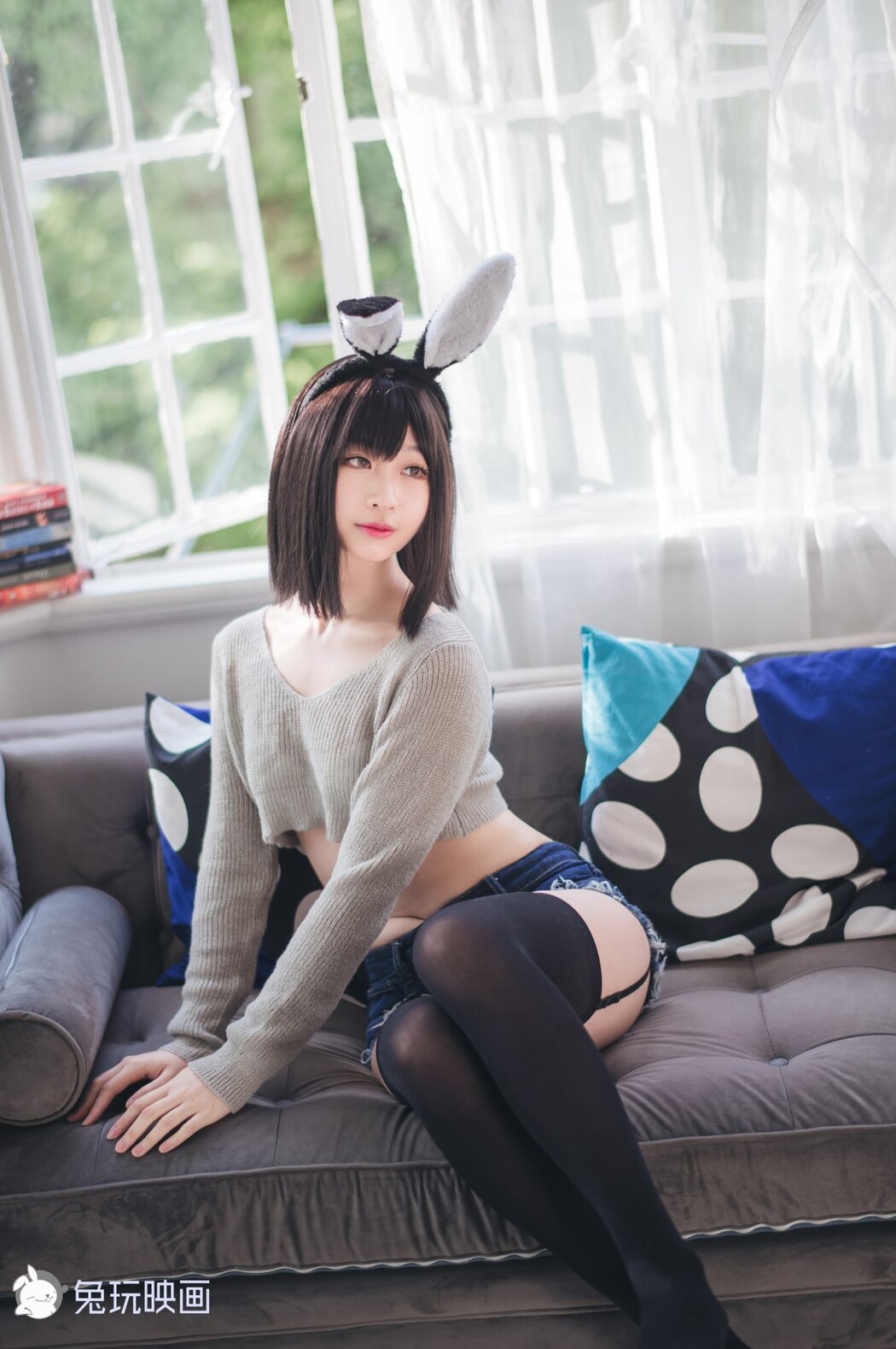 Coser@兔玩映画 Vol.041 毛衣热裤