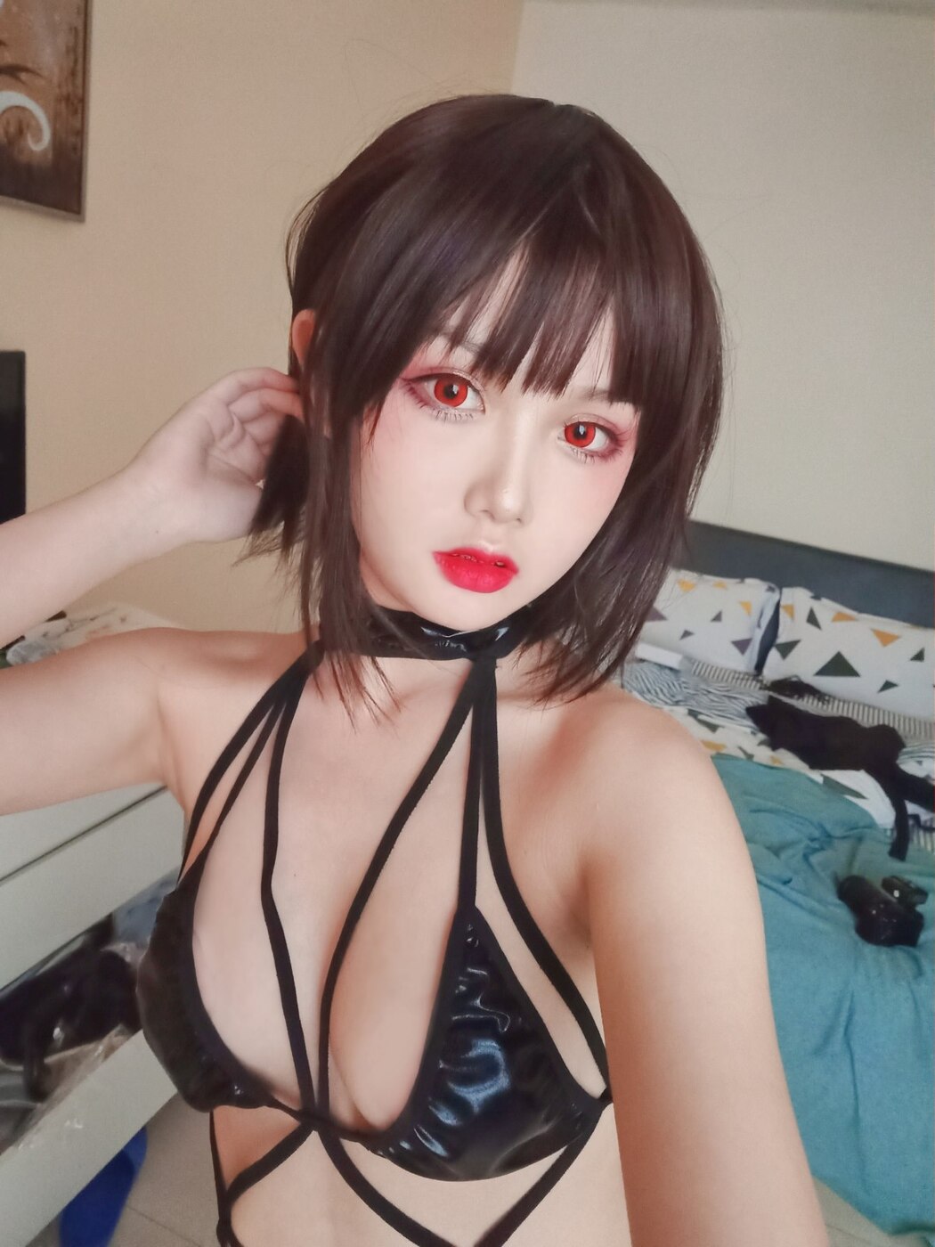 Coser@您的蛋蛋 黑色连T裤