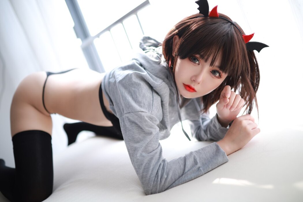 Coser@您的蛋蛋 开胸卫衣