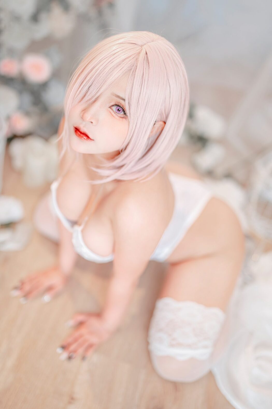 Coser@Sayo Momo – Mashu White Lingerie Body Oil