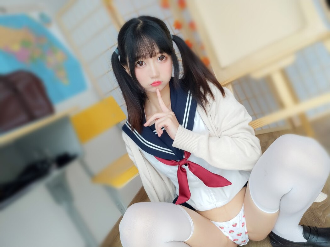 Coser@NAGISA魔物喵 転校生は淫らな女