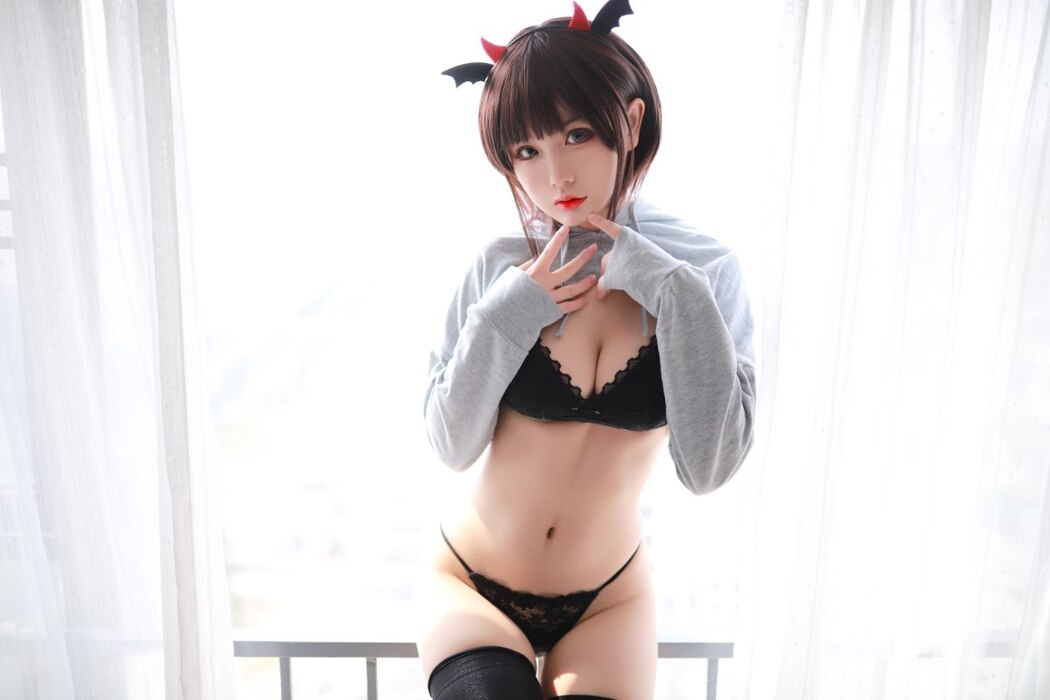 Coser@您的蛋蛋 开胸卫衣