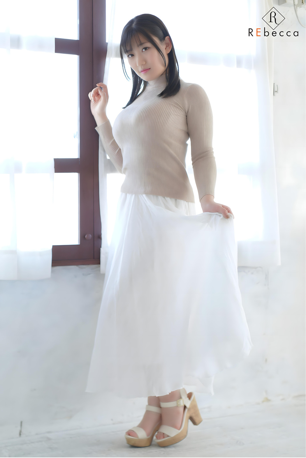 Ena Koume 小梅えな, Rebecca デジタル写真集 [Ena2 小梅えな ぷるぷるぷりんぷりん S級アイドル] Set.01