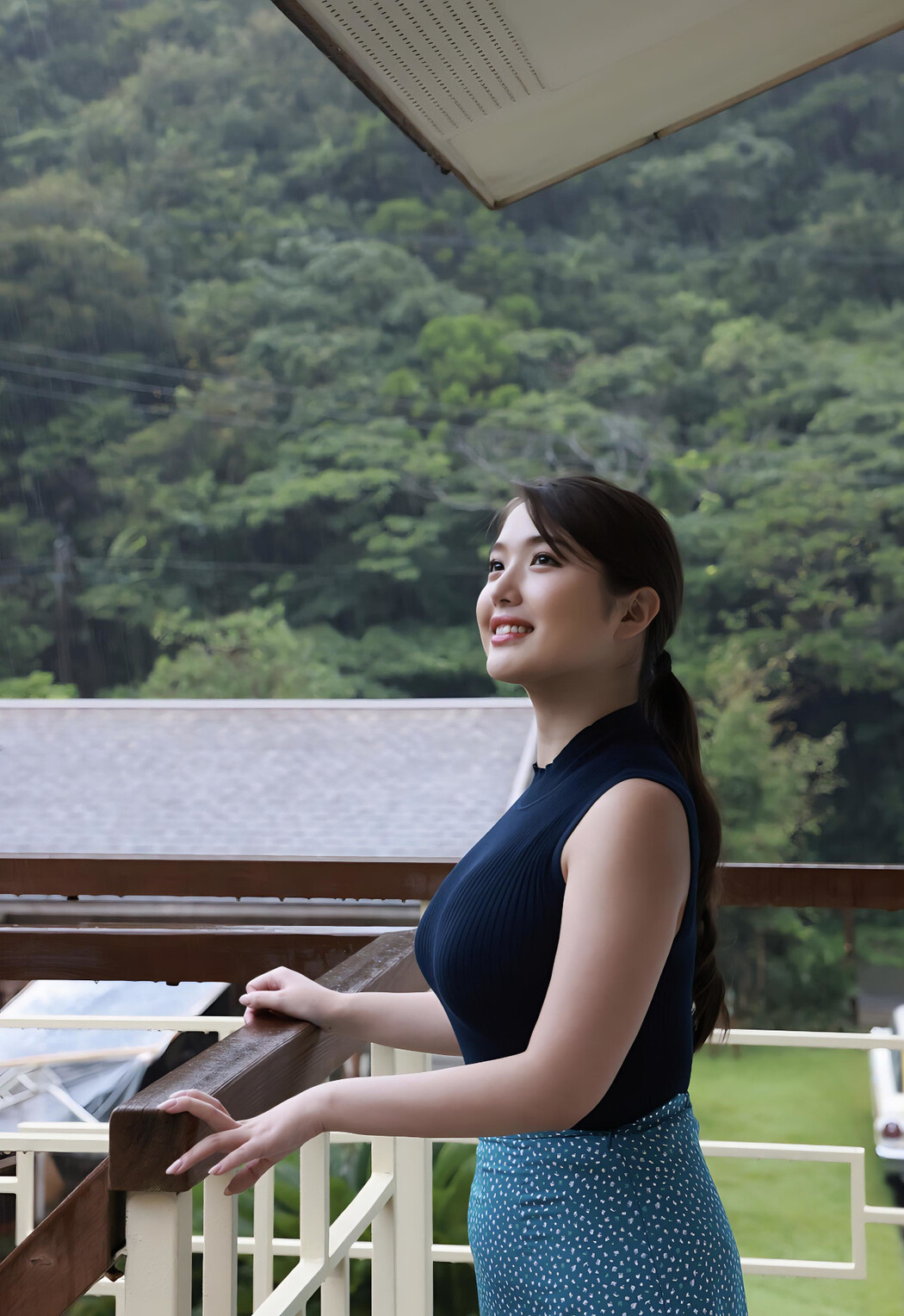 Yumi Mizusaki 水咲優美, FRIDAYデジタル写真集 [Ｈ乳ダイナマイト ｖｏｌ．２] Set.03