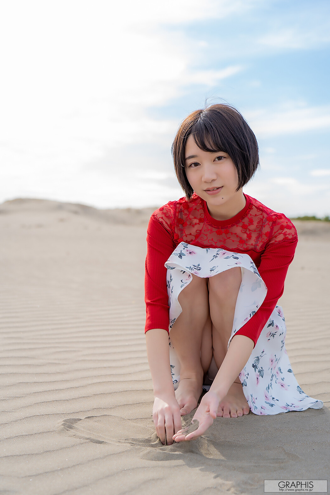 Shiho Fujie 藤江史帆, [Graphis] Gals 「Pele Clara」 Vol.02