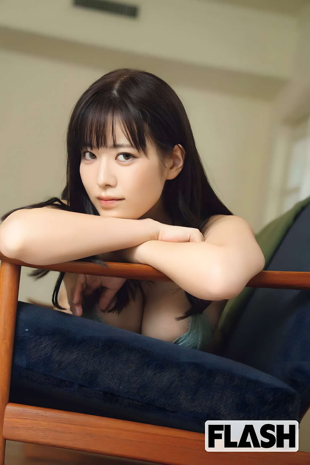 Umi Shinonome 東雲うみ, FLASH 2023.12.05 (フラッシュ 2023年12月05日号)