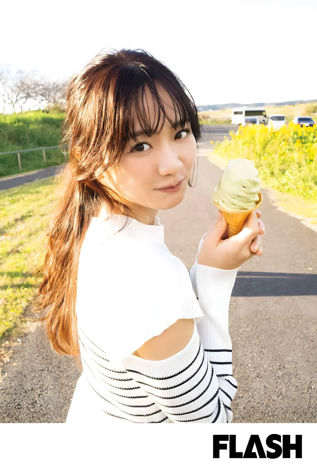 Kasumi Mori 森香澄, FLASH 2023.12.05 (フラッシュ 2023年12月05日号)