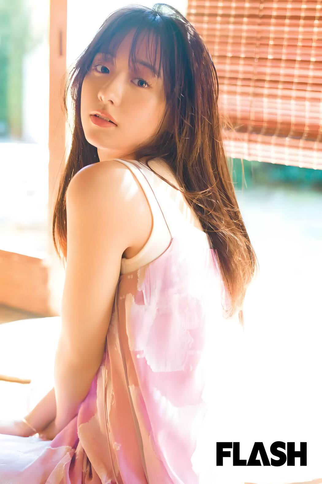 Kasumi Mori 森香澄, FLASH 2023.12.05 (フラッシュ 2023年12月05日号)