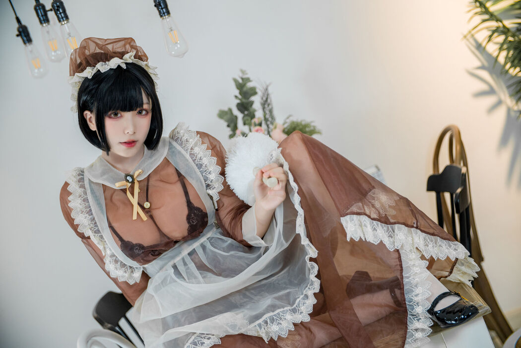 Coser cheese block wii "Brown Transparent Dress Maid"