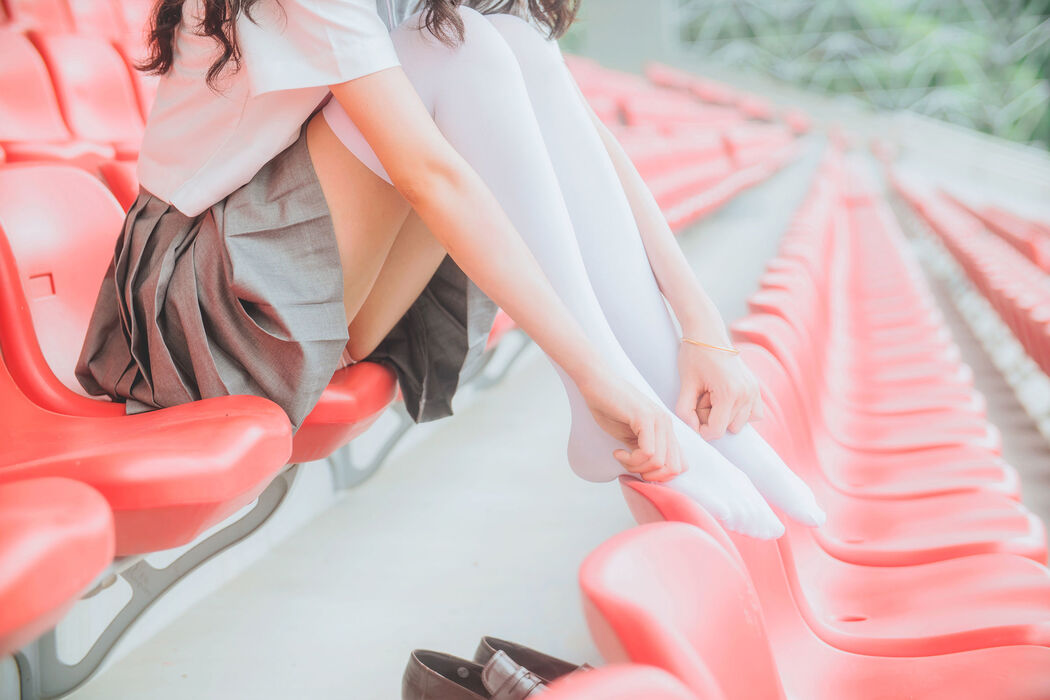 OwO "Gray JK Uniform" [COSER Beauty]