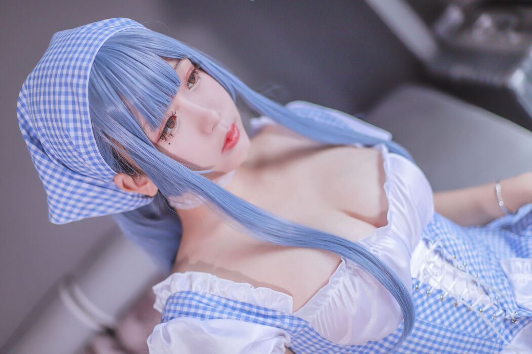 [网红Coser] Hinai Jiao "The Blue Maid"