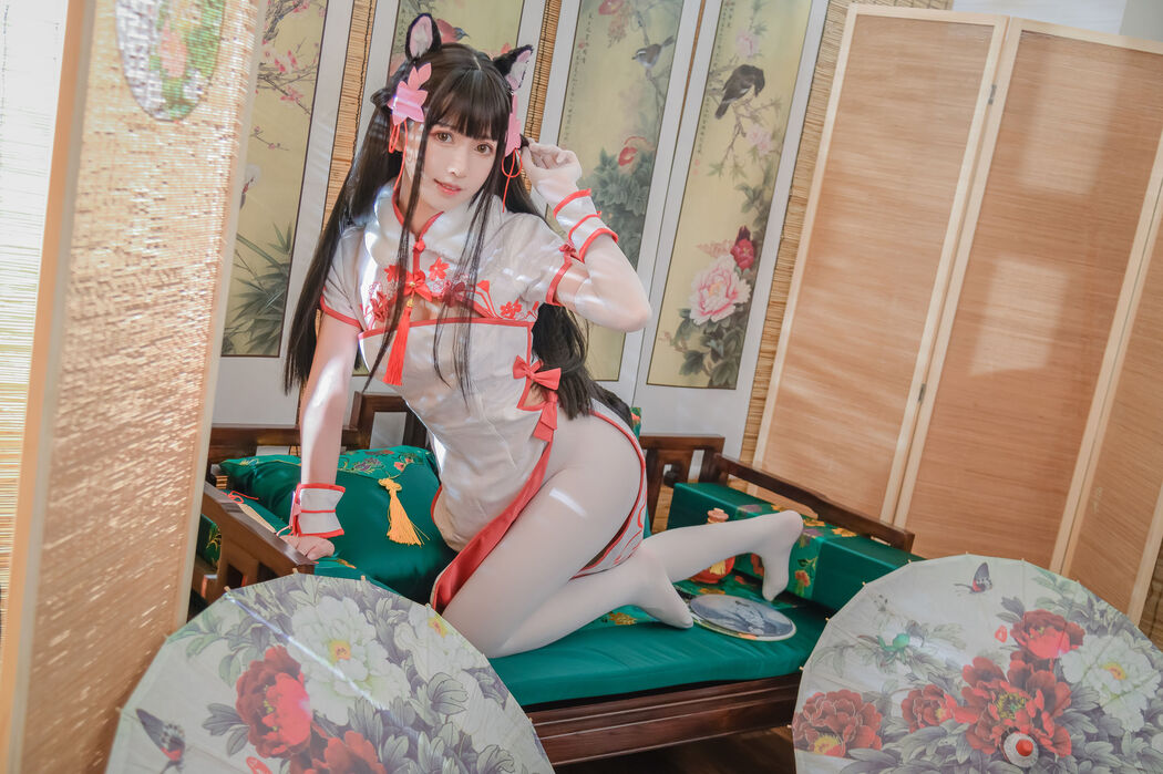 Coser Eel Fei Er "Blue and Blue Clothes, Evening Twilight"