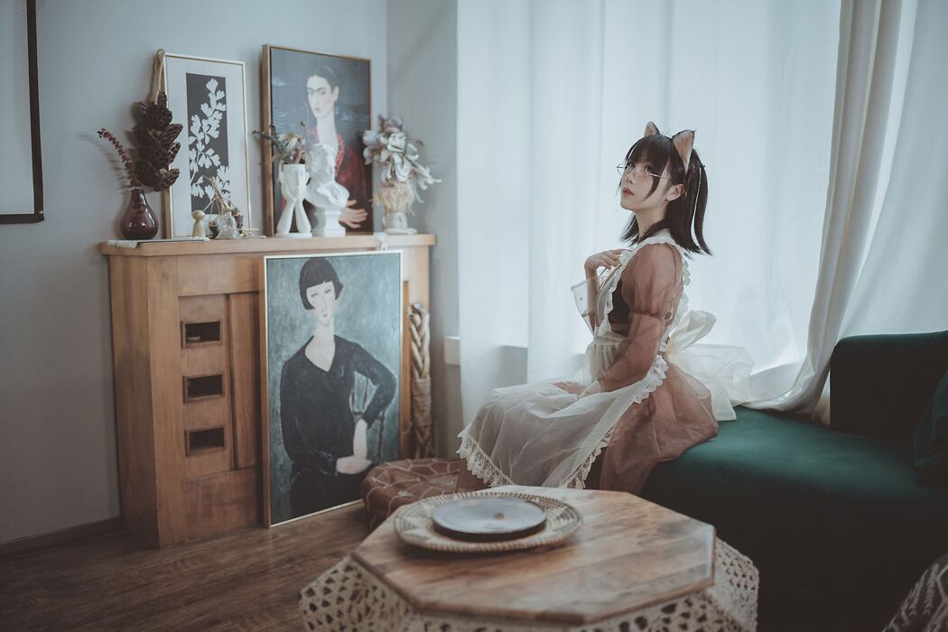 [网红Coser] Monthly su "Transparent Maid"