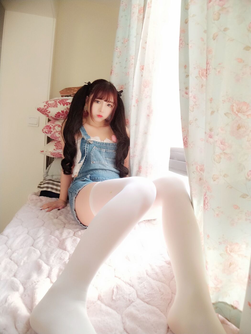 [网红Coser] Furukawa kagura "Denim Sling Shorts"