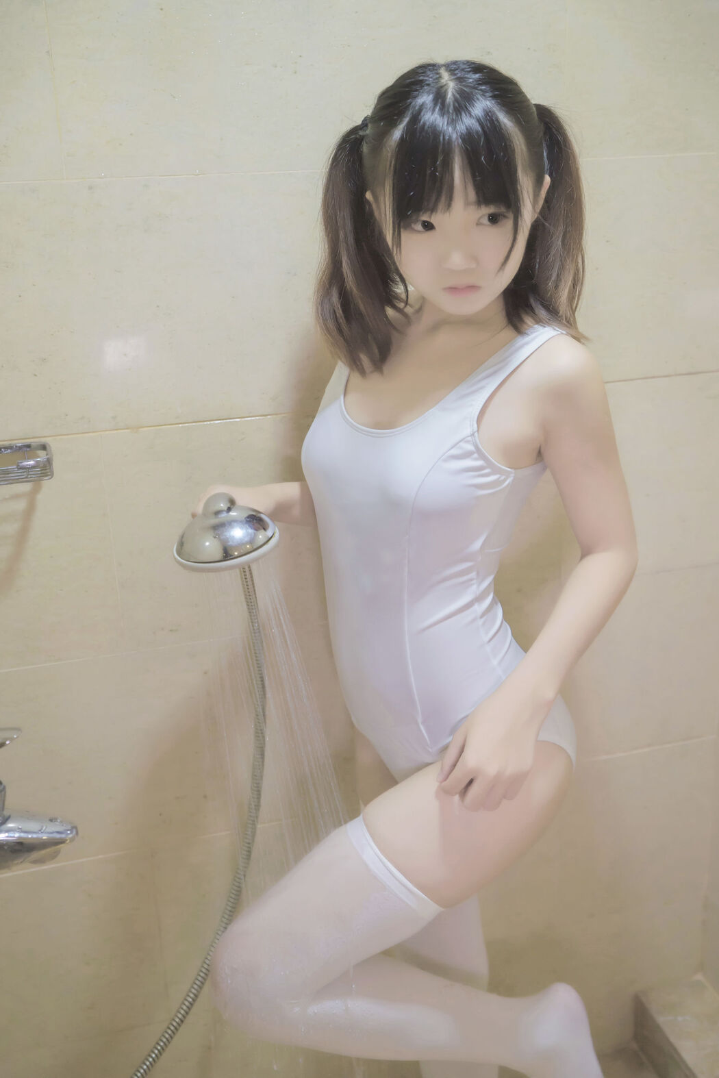 Coser Yumiko "White Dead Reservoir Water"