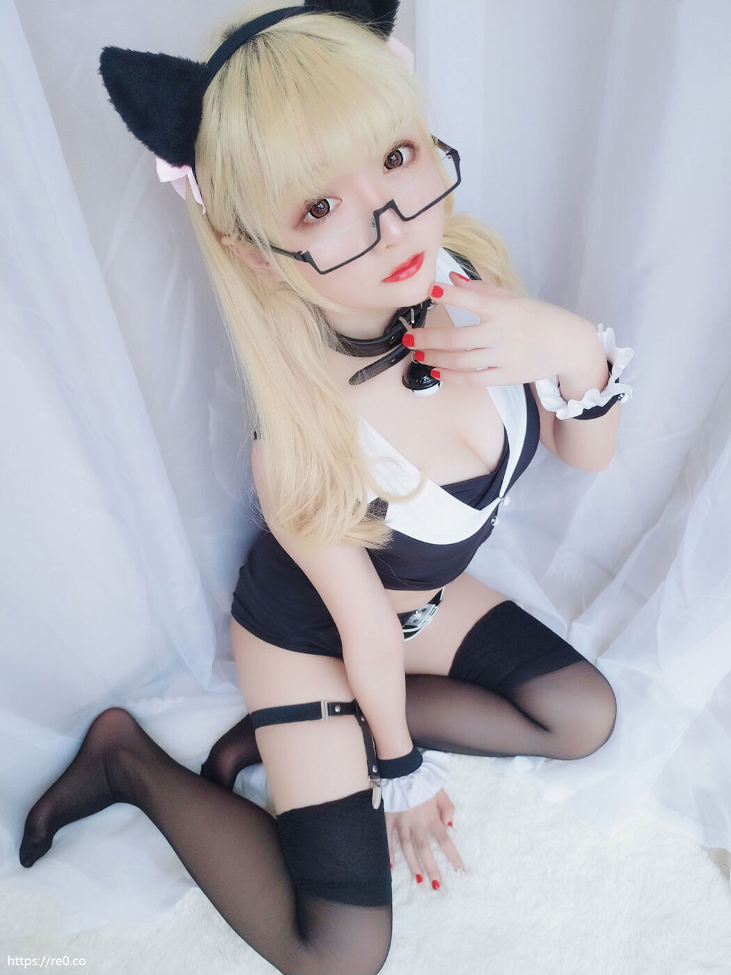 COSER Stars "The Evil Girl Secretary Bag" [Welfare COSPLAY]