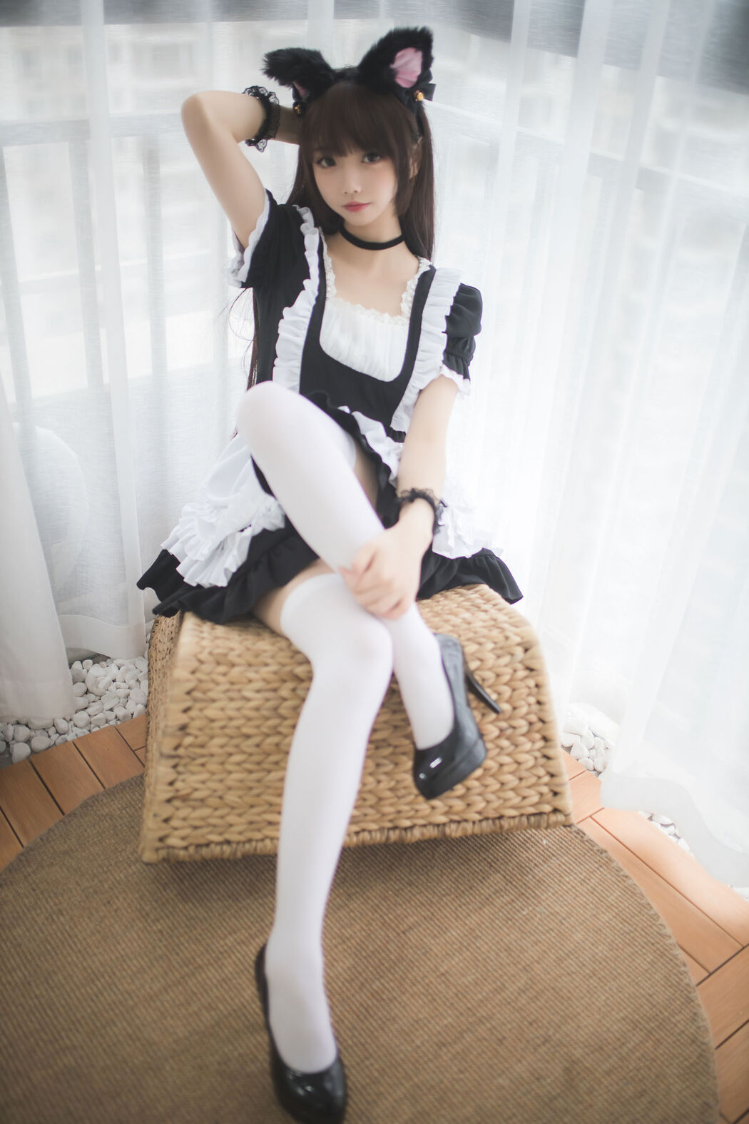 Miss Coser Xueqi "The Maid of White Silk"